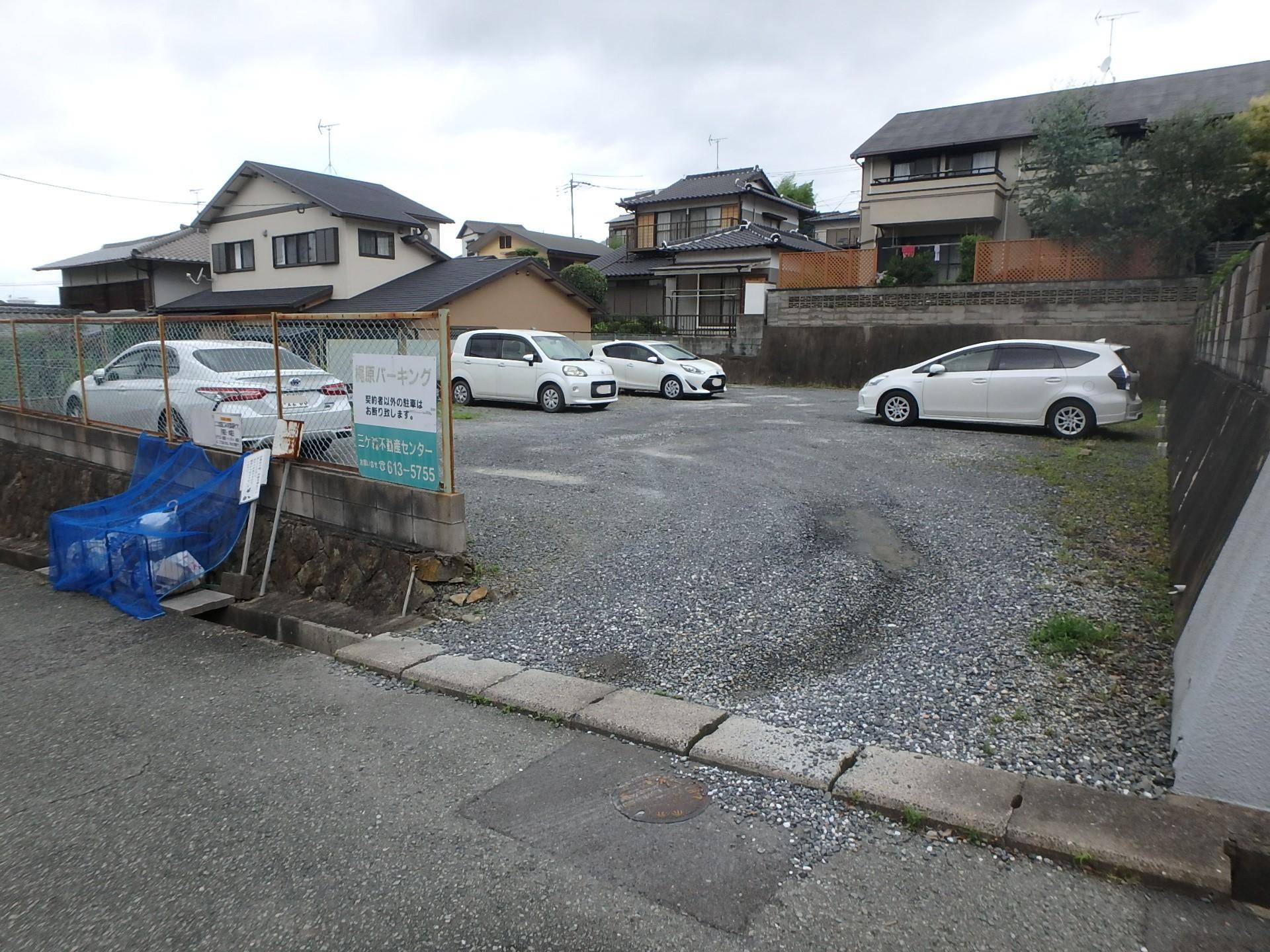 駐車場画像1枚目