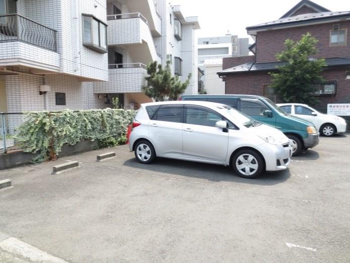 駐車場画像3枚目