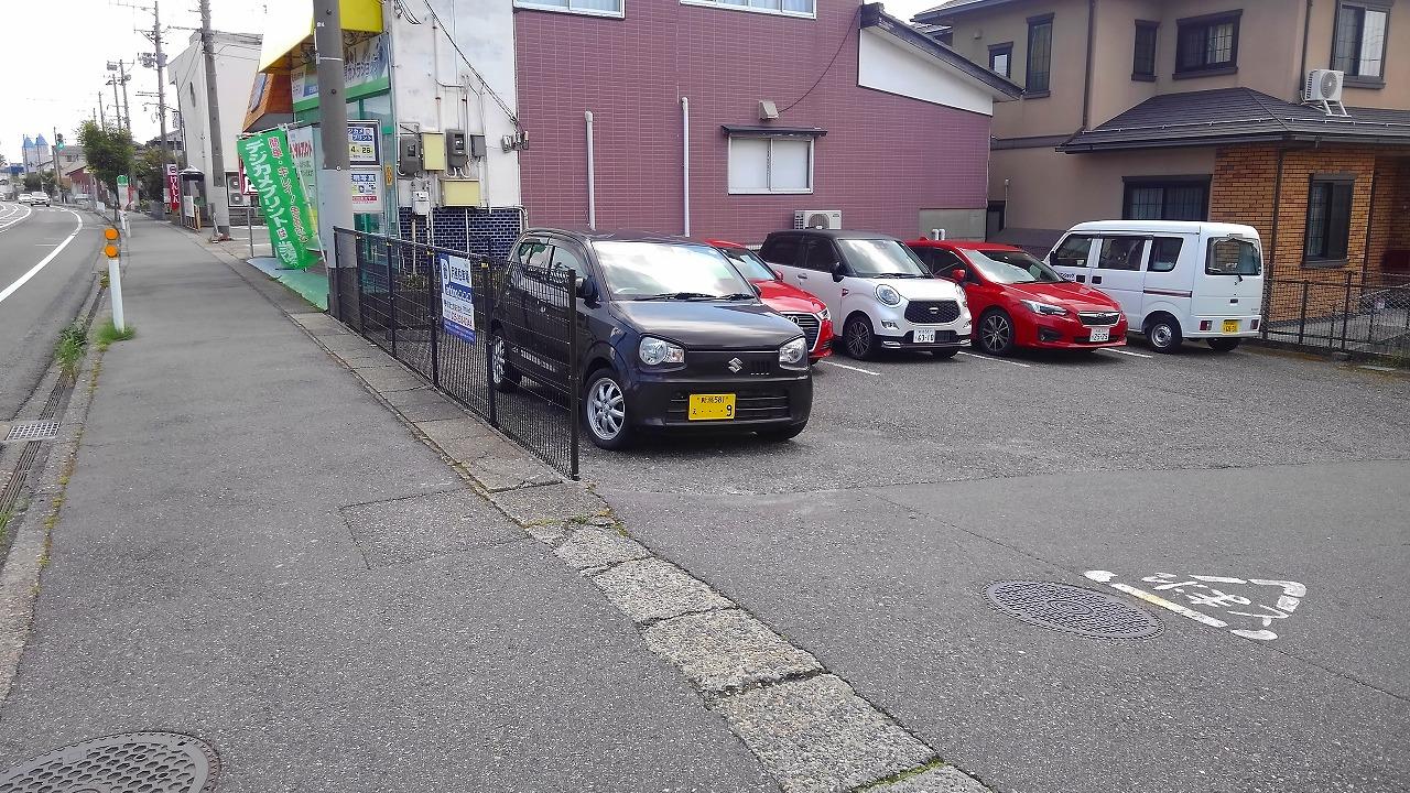 駐車場画像2枚目