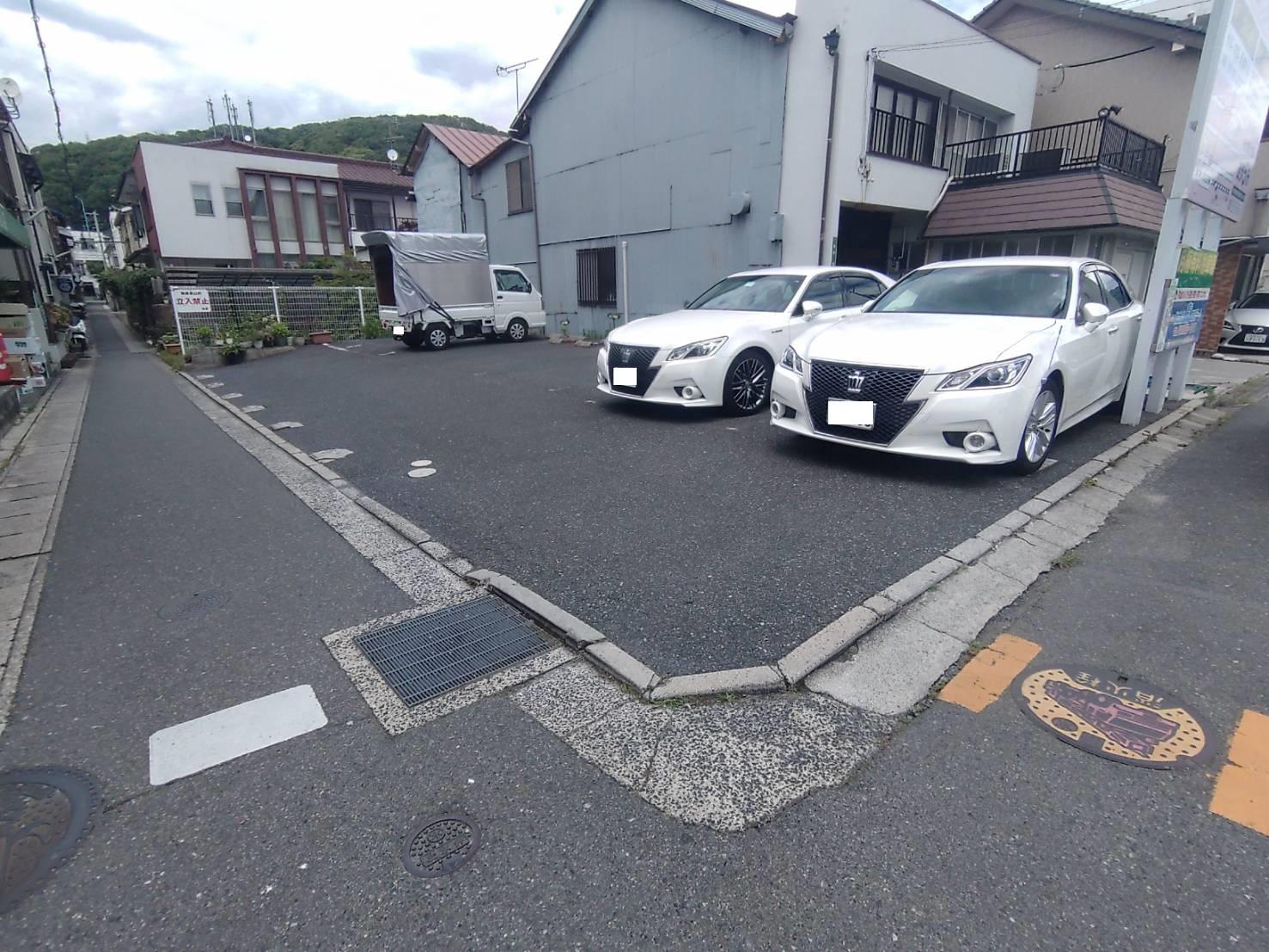 駐車場画像1枚目