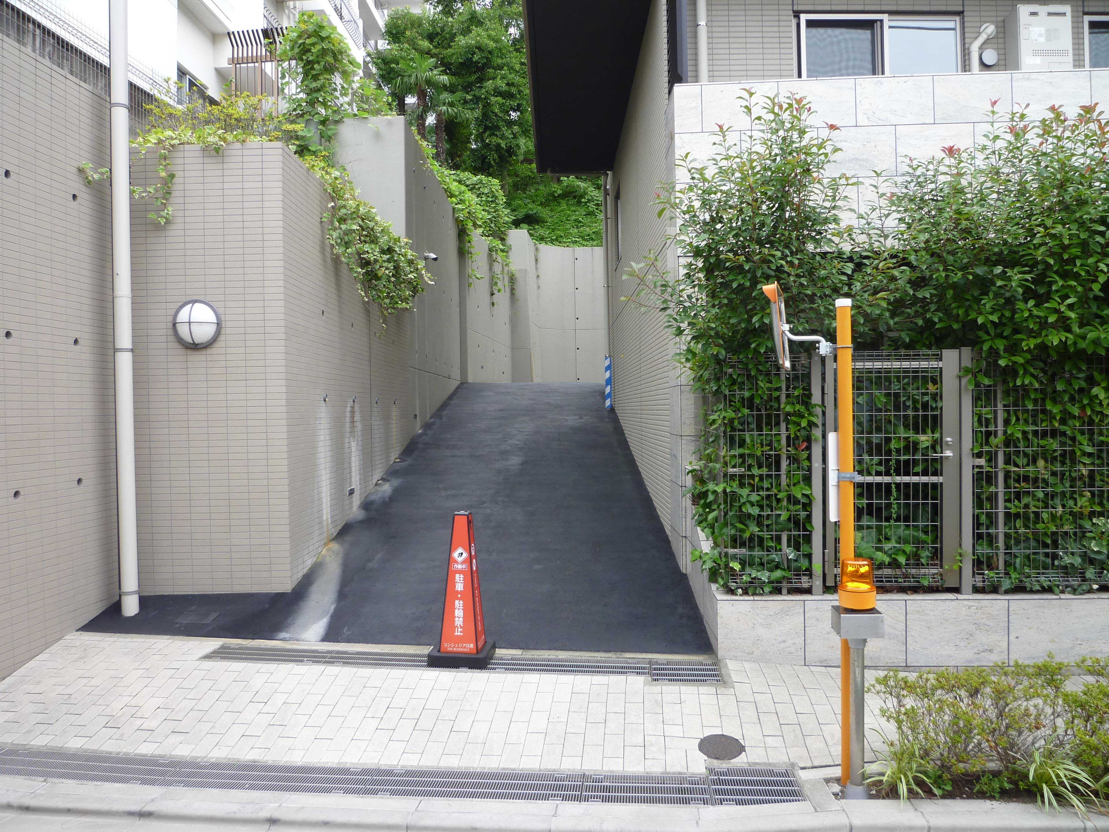 駐車場画像1枚目