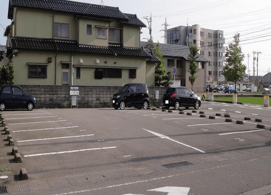 駐車場画像1枚目