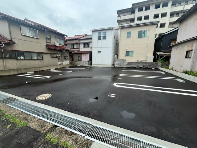 駐車場画像1枚目