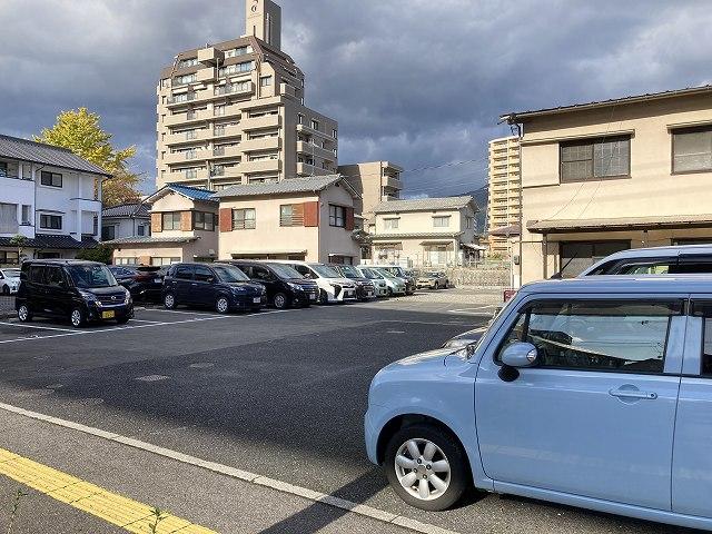 駐車場画像2枚目