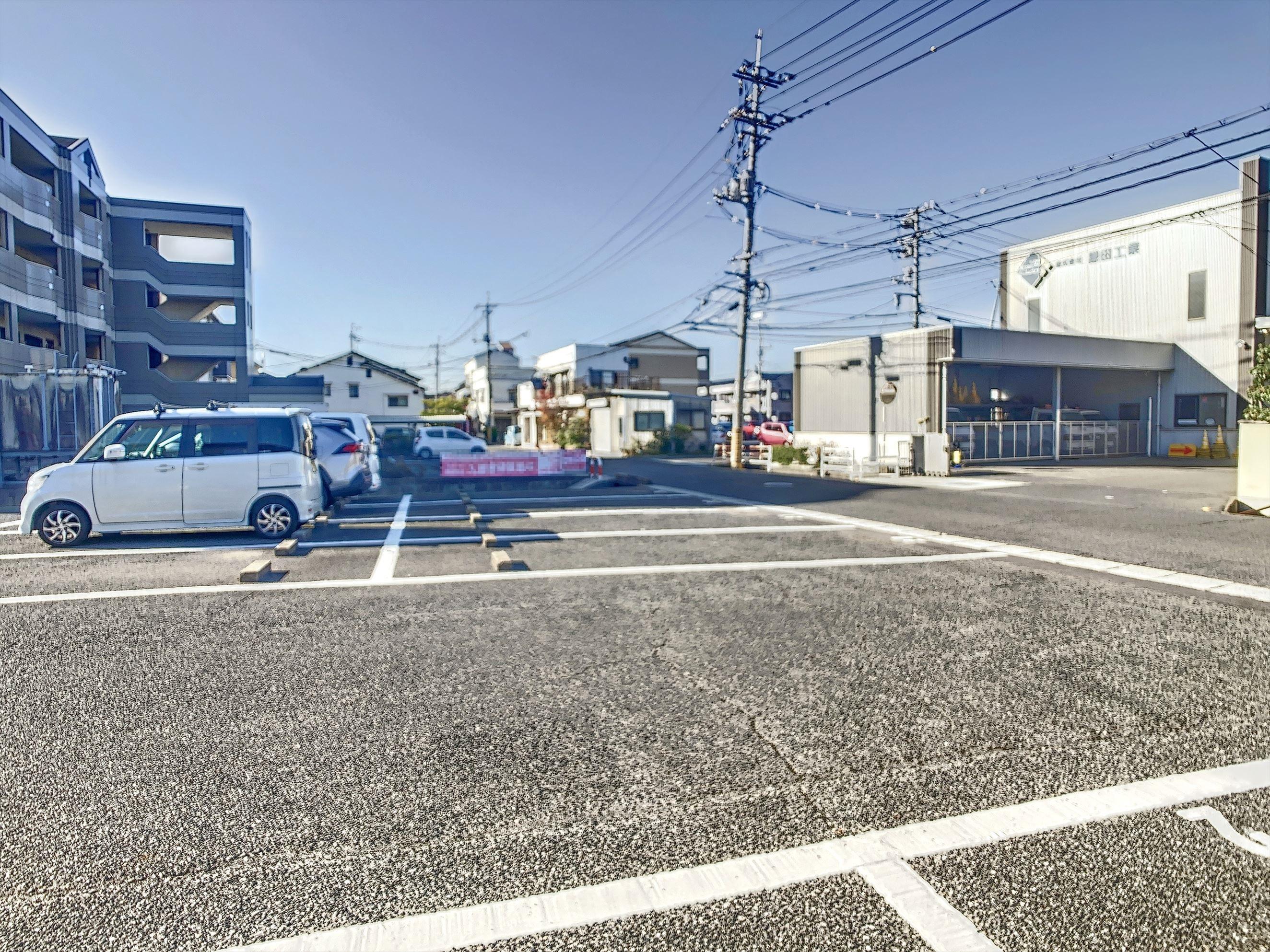 駐車場画像2枚目