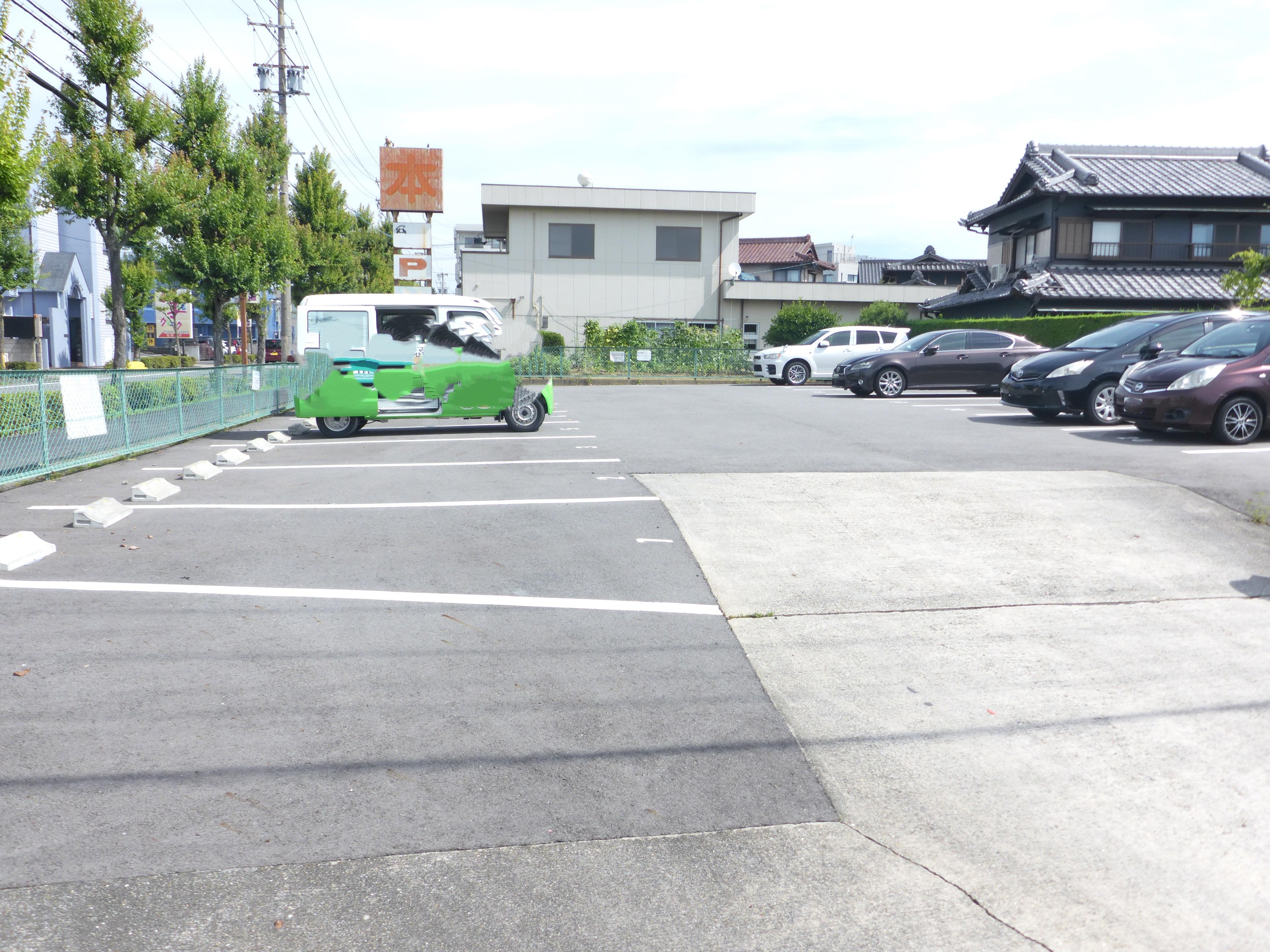 駐車場画像3枚目