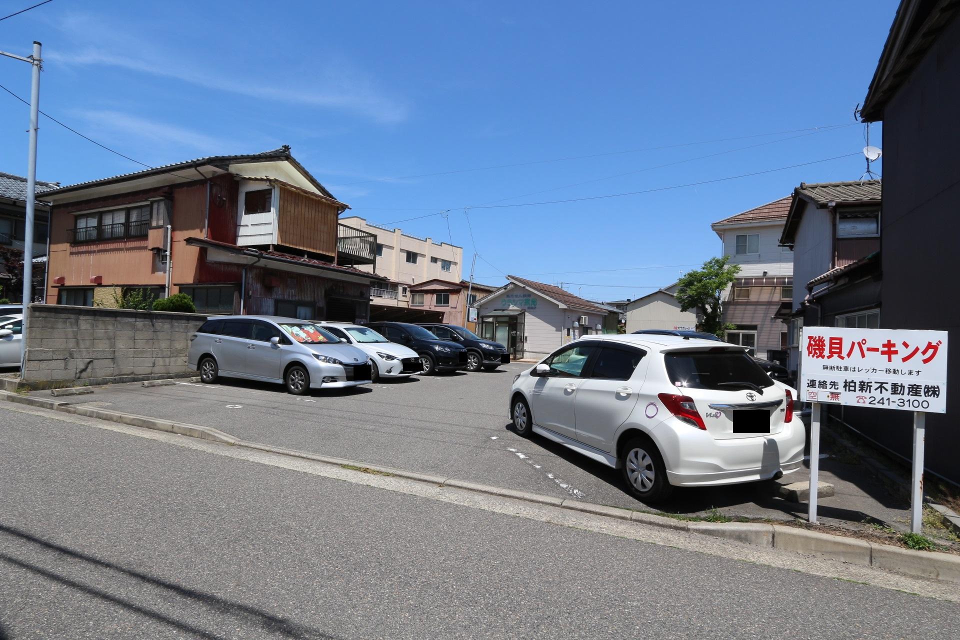 駐車場画像2枚目