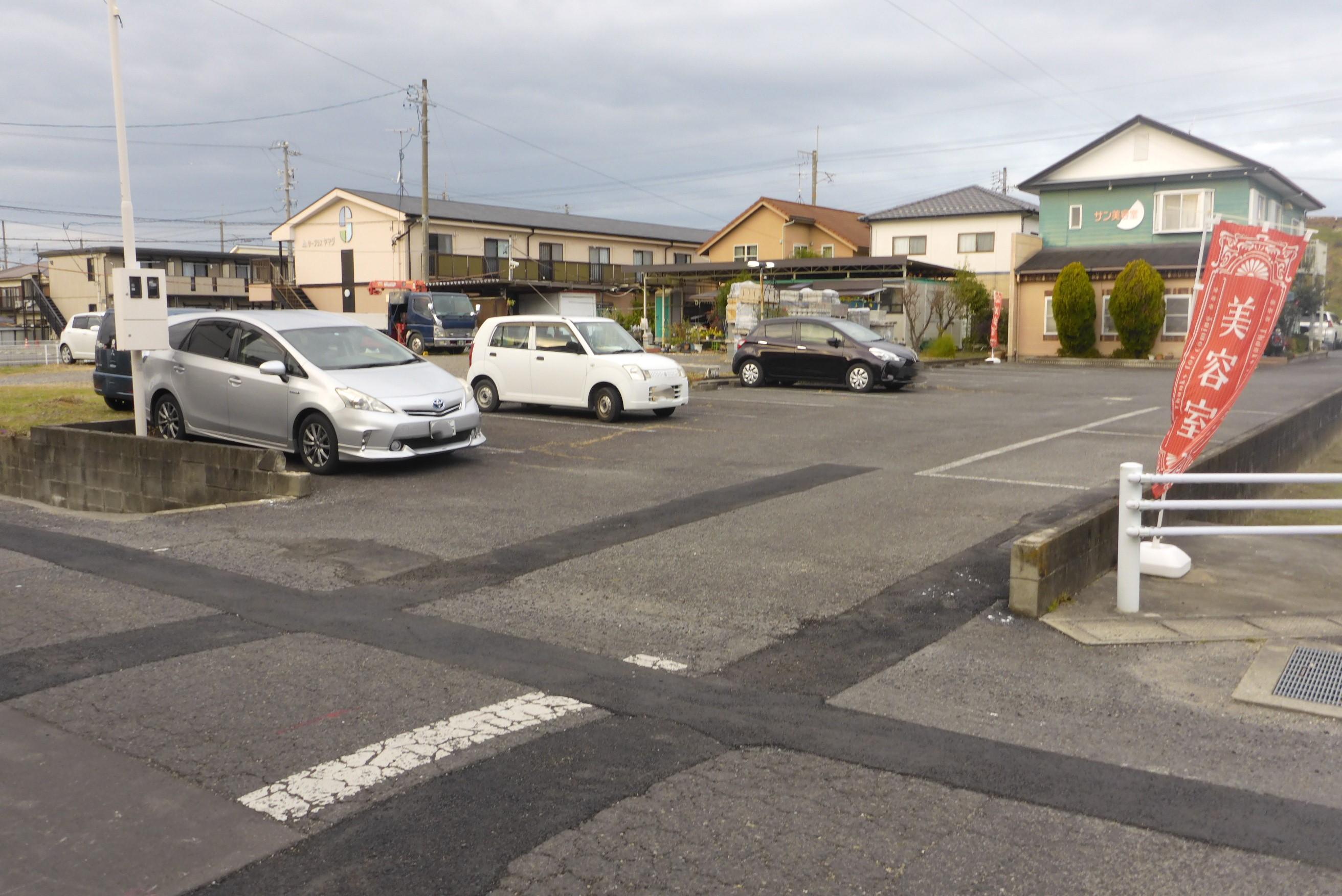 駐車場画像1枚目