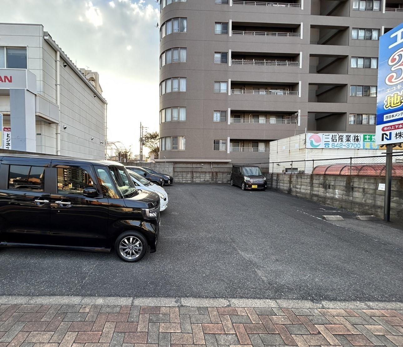 駐車場画像1枚目