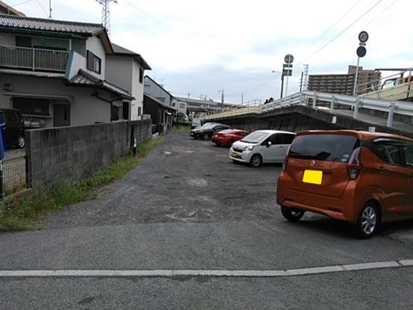 駐車場画像1枚目