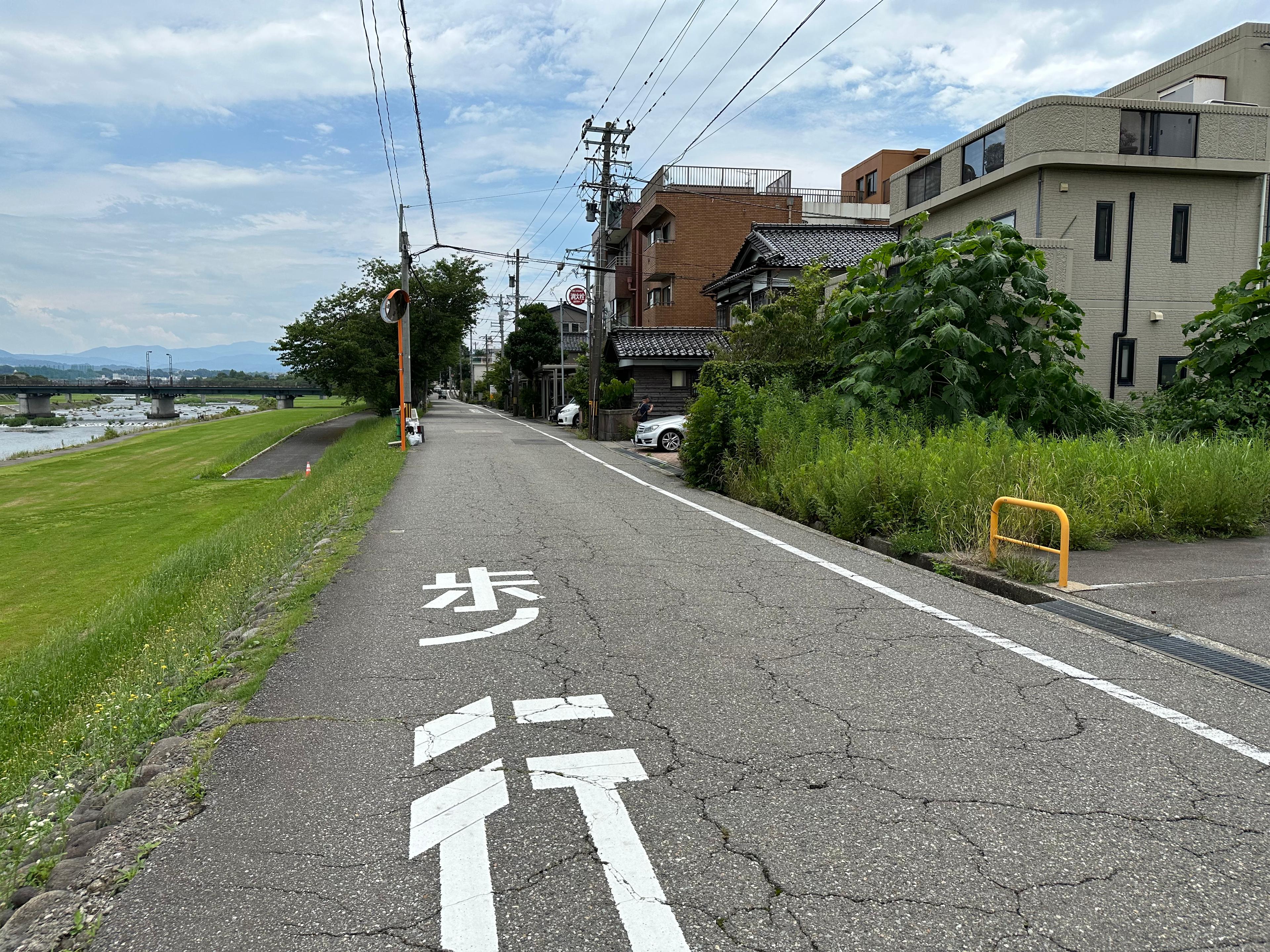 駐車場画像2枚目