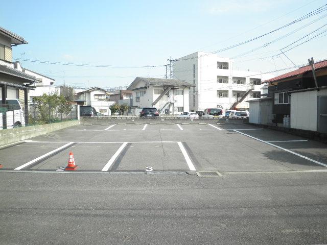 駐車場画像2枚目