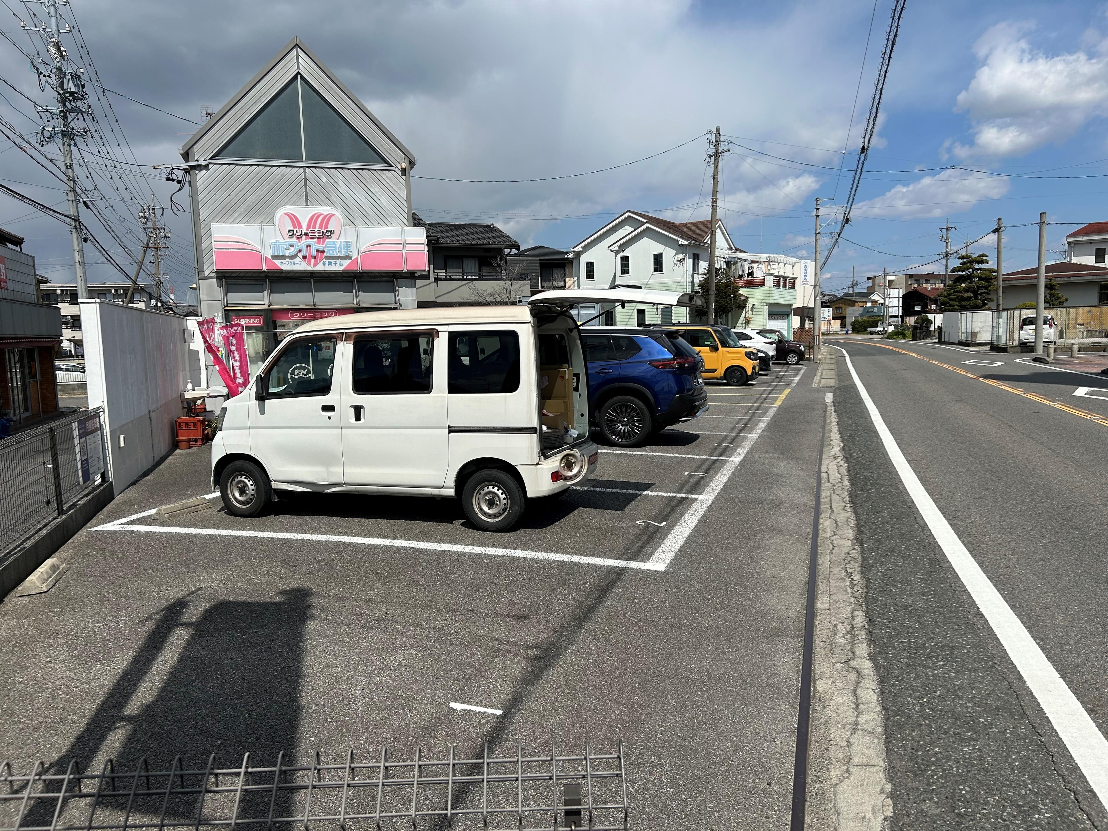 駐車場画像2枚目