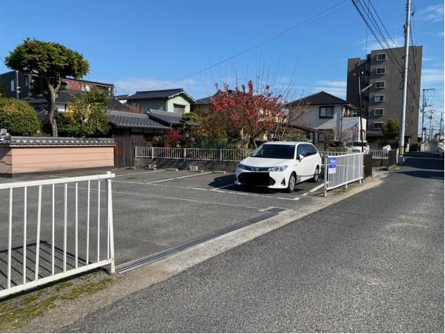 駐車場画像1枚目