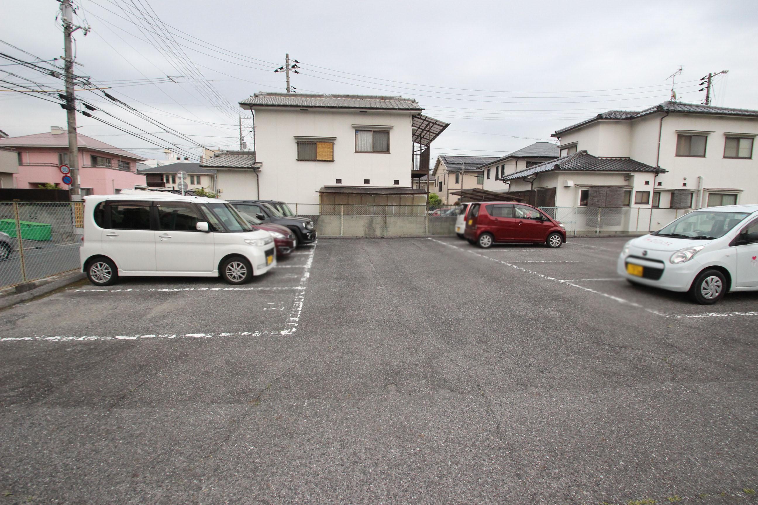 駐車場画像1枚目