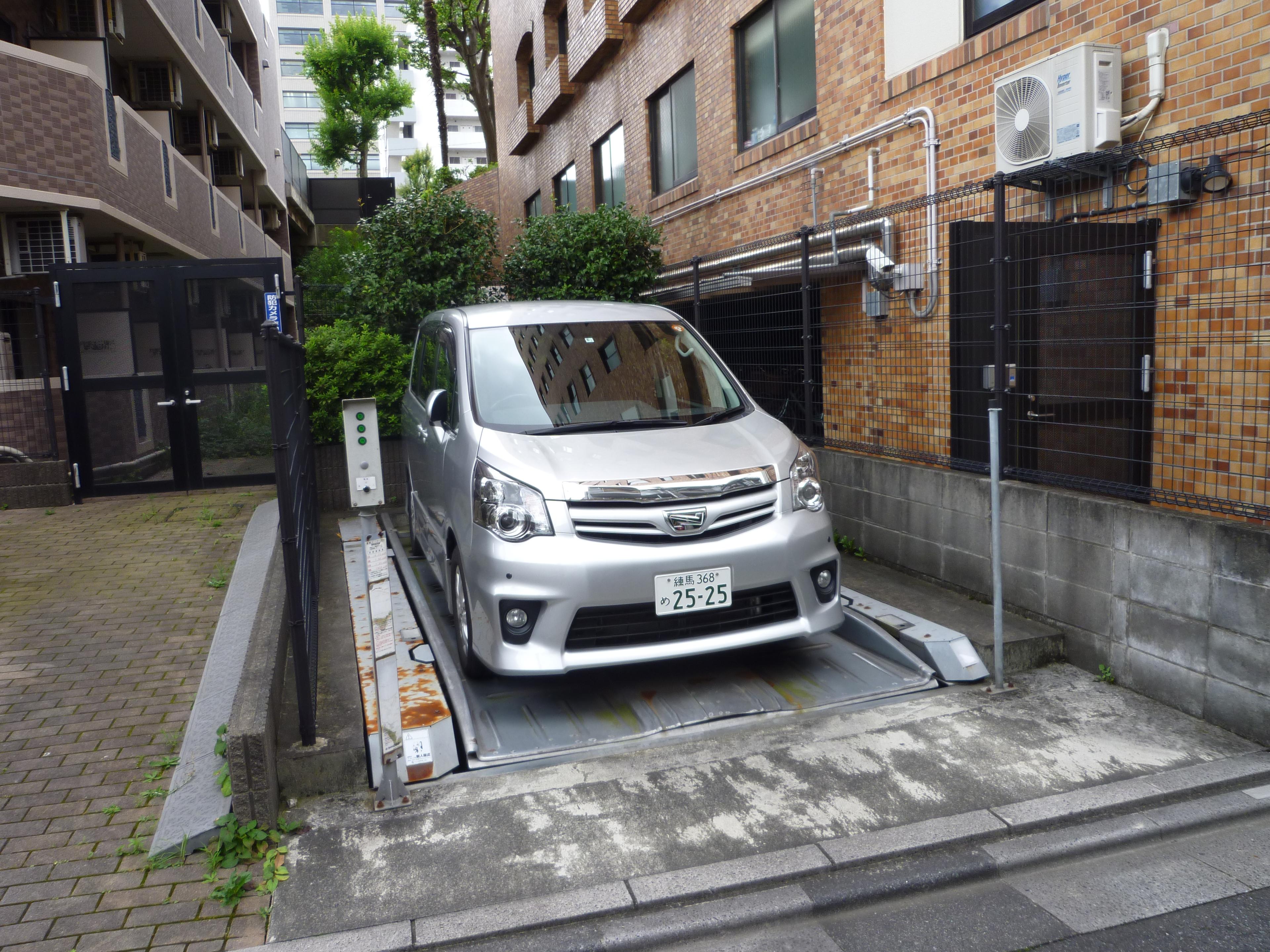 駐車場画像1枚目