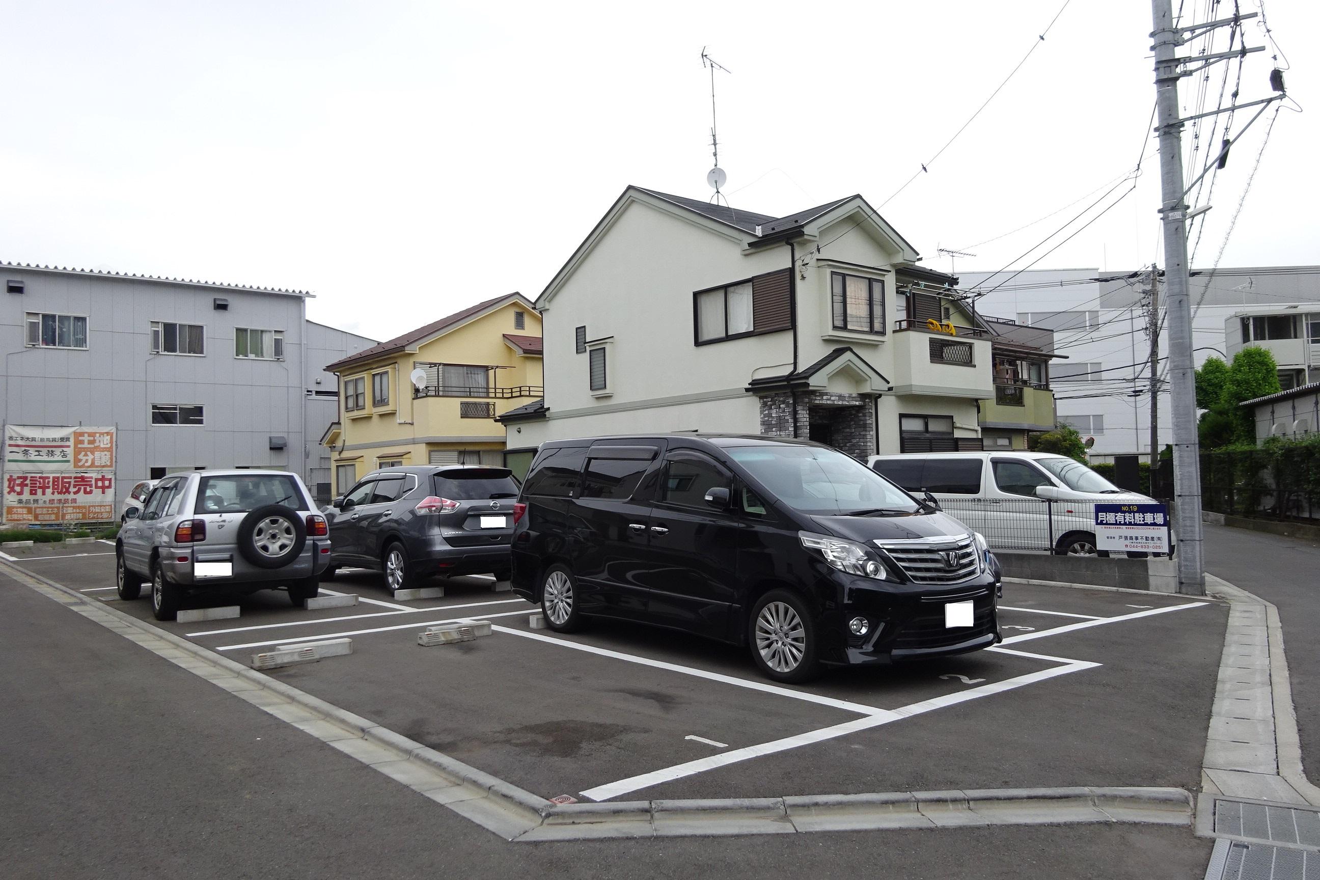 駐車場画像1枚目