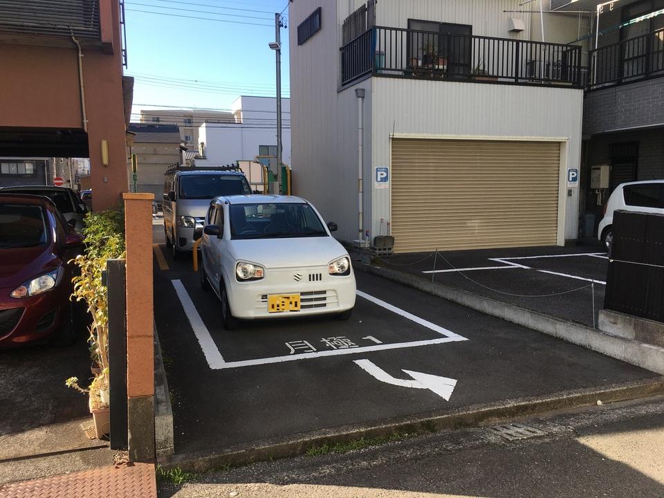 駐車場画像1枚目