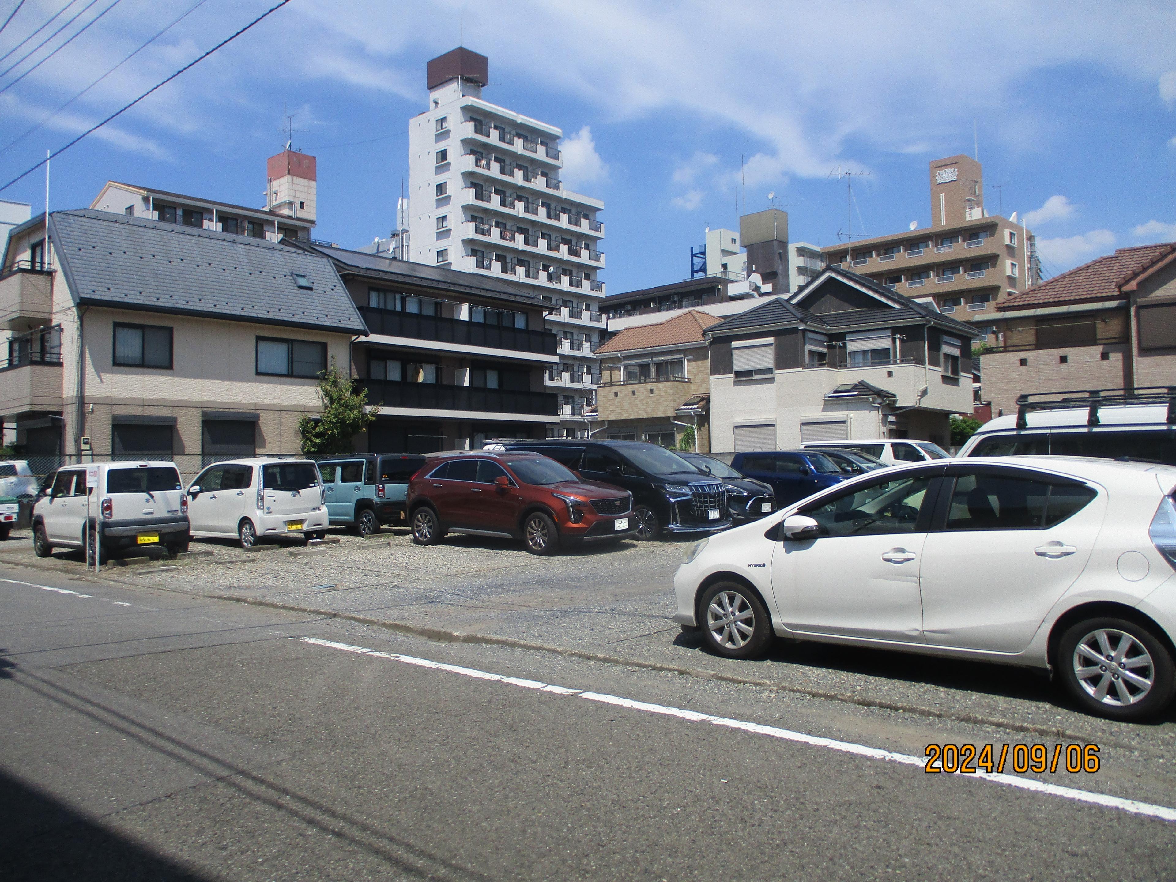 駐車場画像2枚目