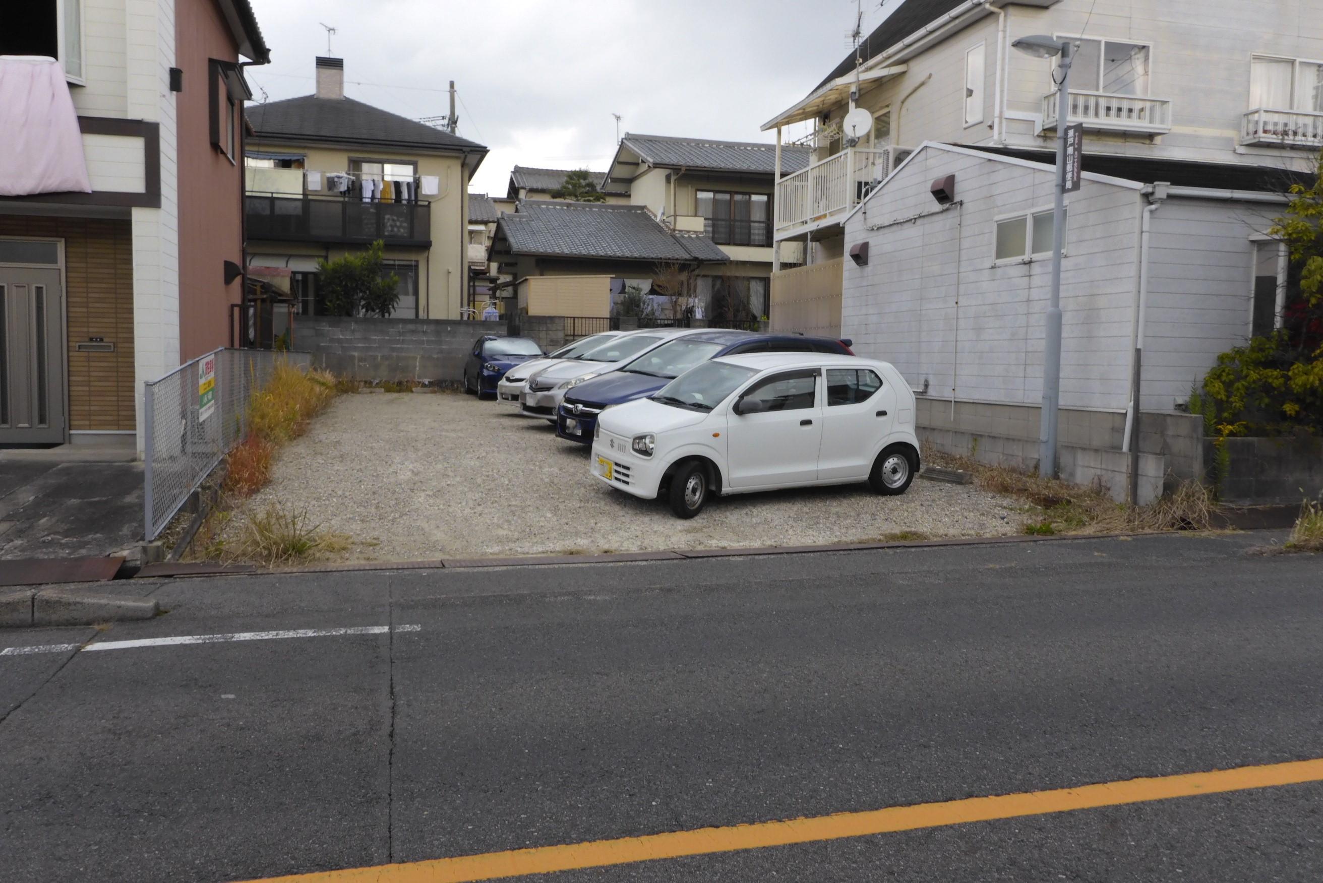 駐車場画像1枚目