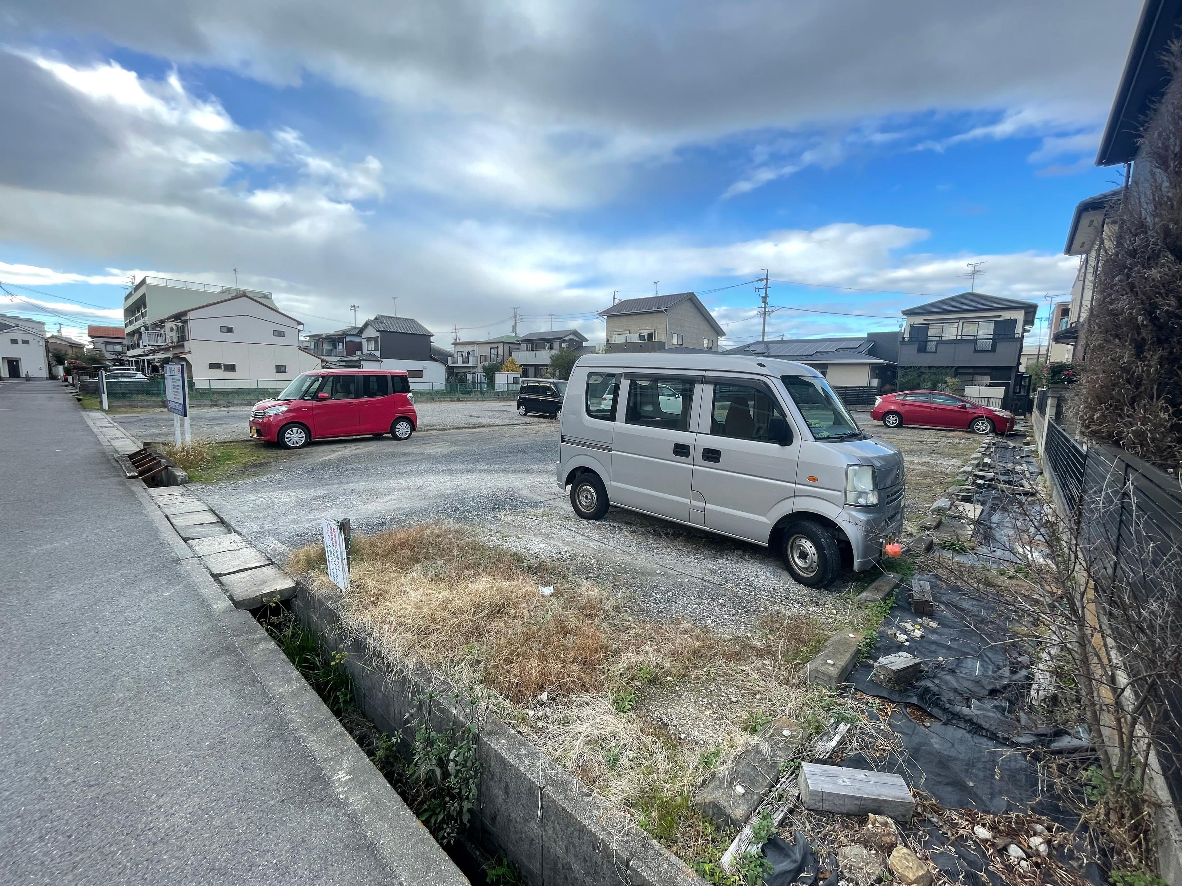 駐車場画像2枚目