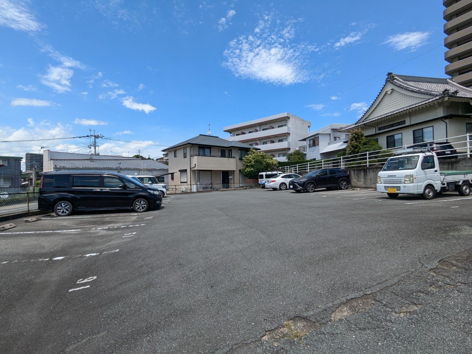 駐車場画像1枚目