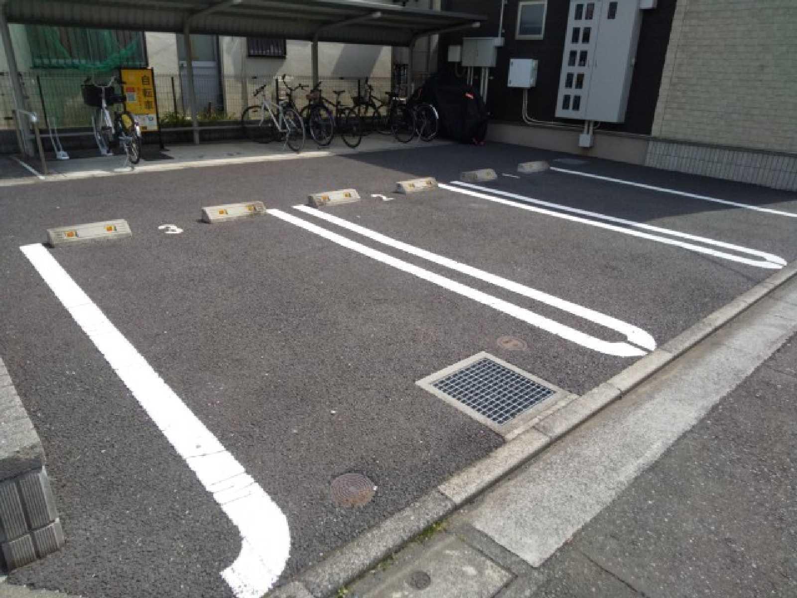 駐車場画像2枚目