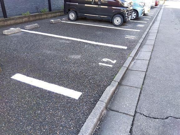 ランメグ(28307)の外観・駐車場イメージ1枚目