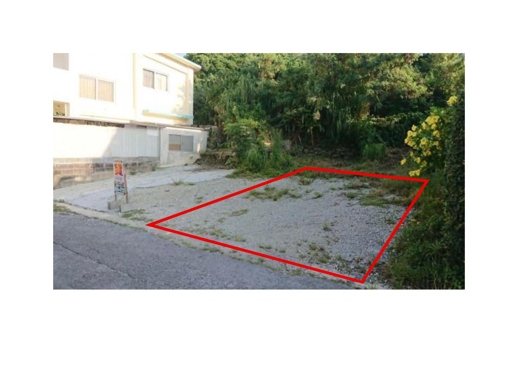 嘉数第二パーキング(右)の外観・駐車場イメージ2枚目