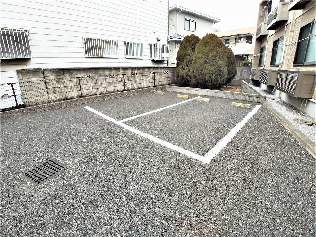 健(42283)の外観・駐車場イメージ1枚目