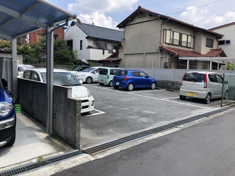 松ヶ丘駐車場の外観・駐車場イメージ1枚目