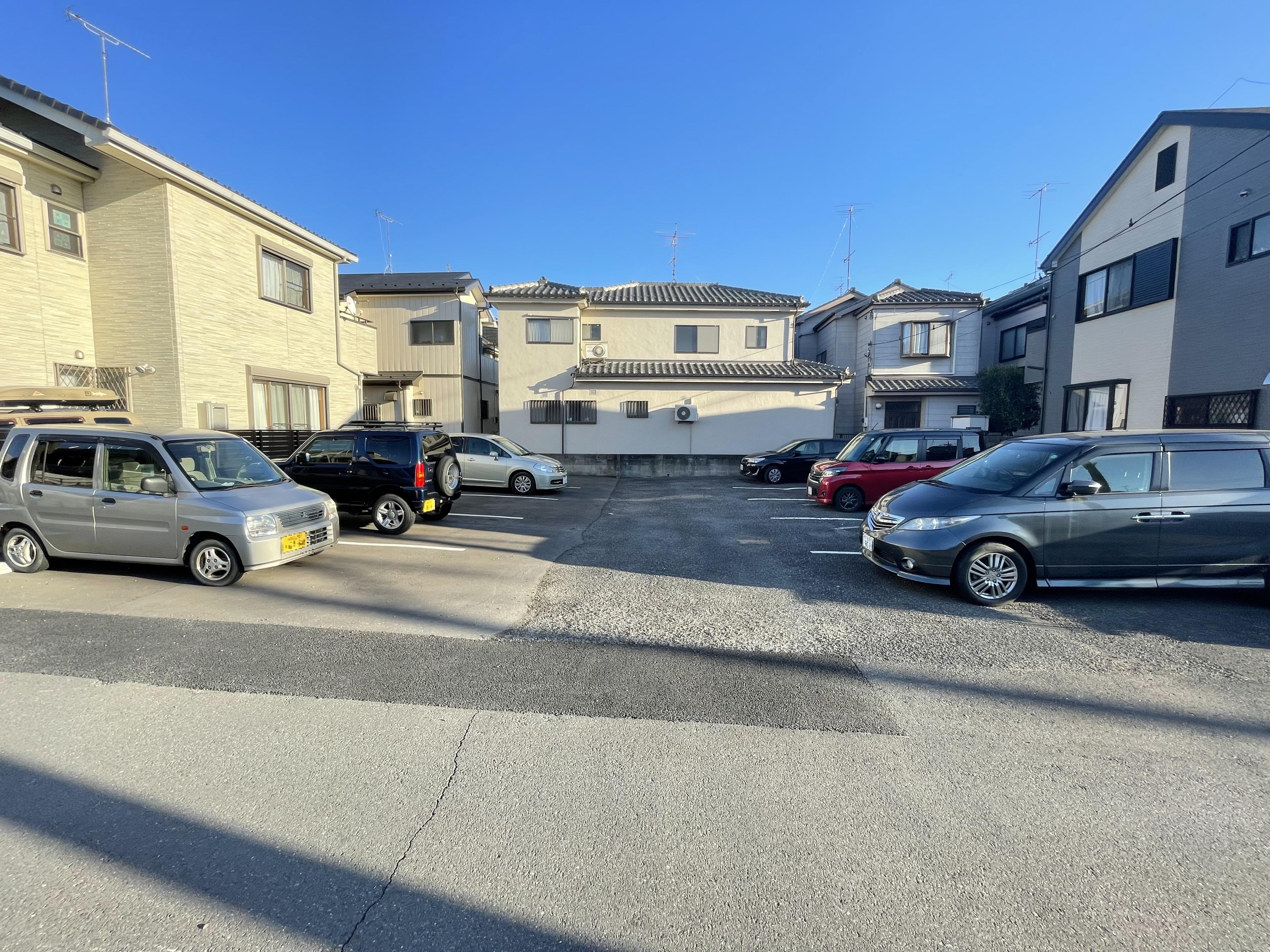 子島パーキングの外観・駐車場イメージ2枚目