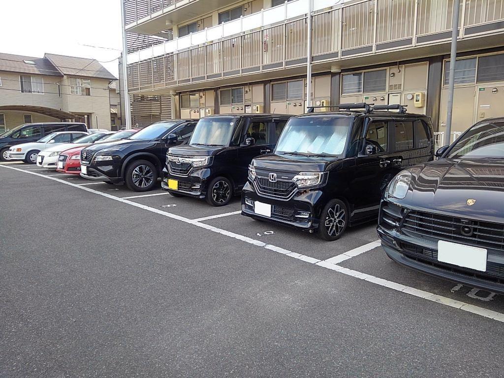 栗林(13601)の外観・駐車場イメージ3枚目