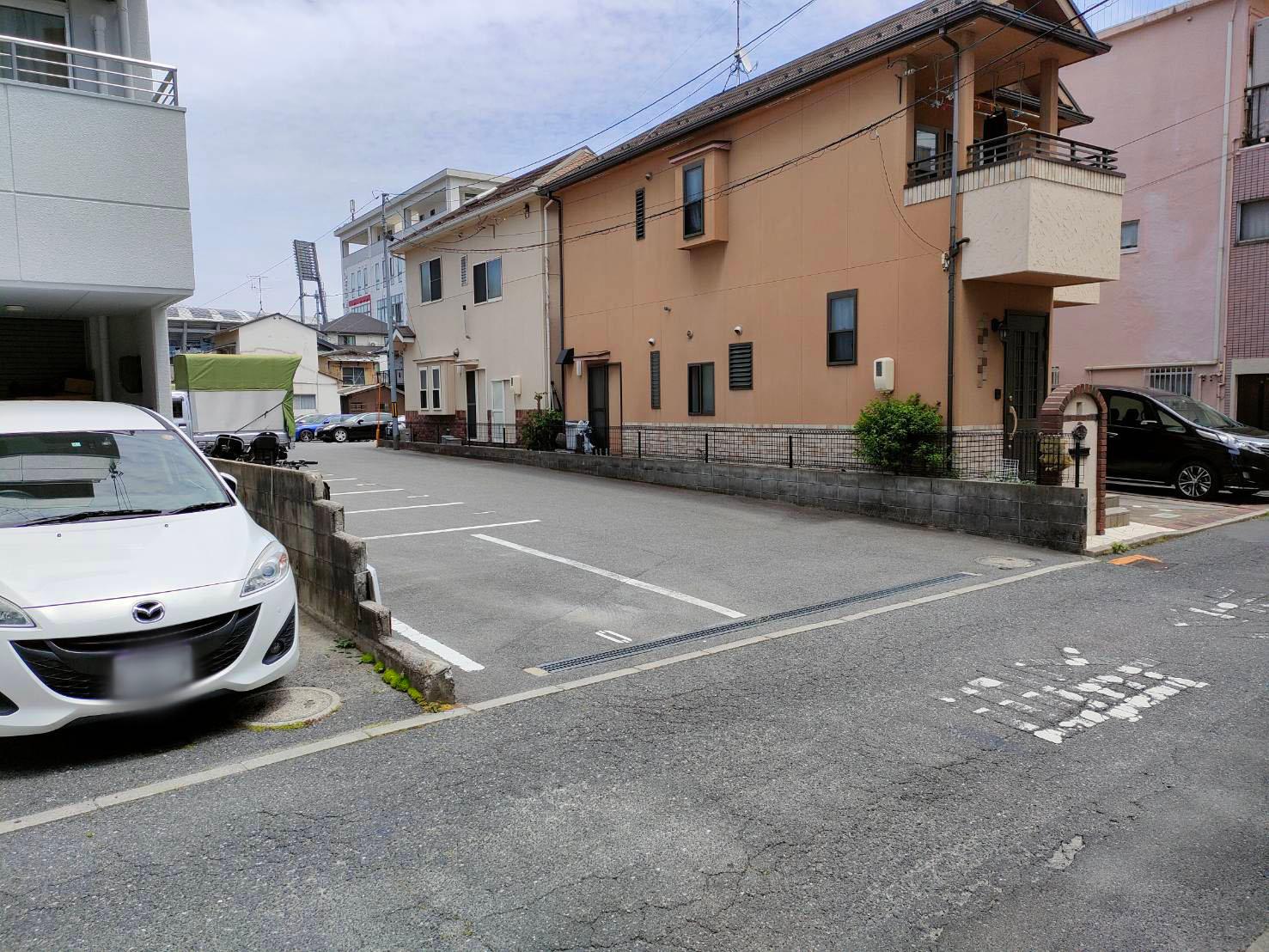 木元西蟹屋ガレージの外観・駐車場イメージ3枚目