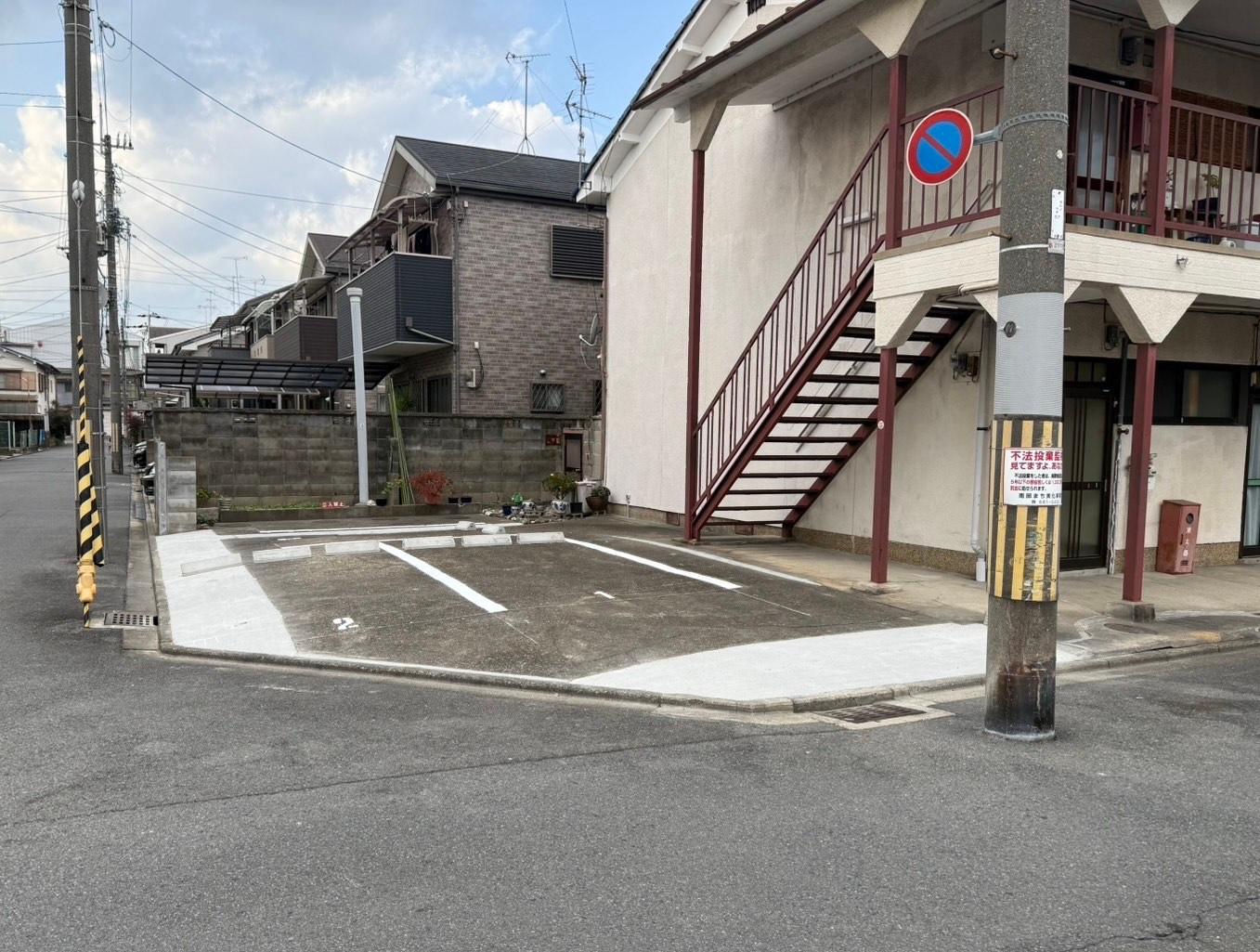 平塚ガレージの外観・駐車場イメージ1枚目