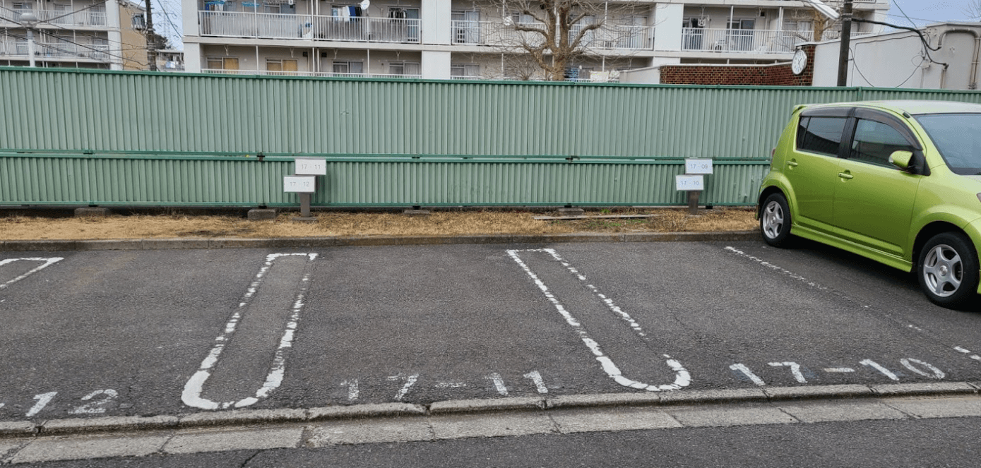 FK上郷西ヶ谷駐車場の外観・駐車場イメージ2枚目