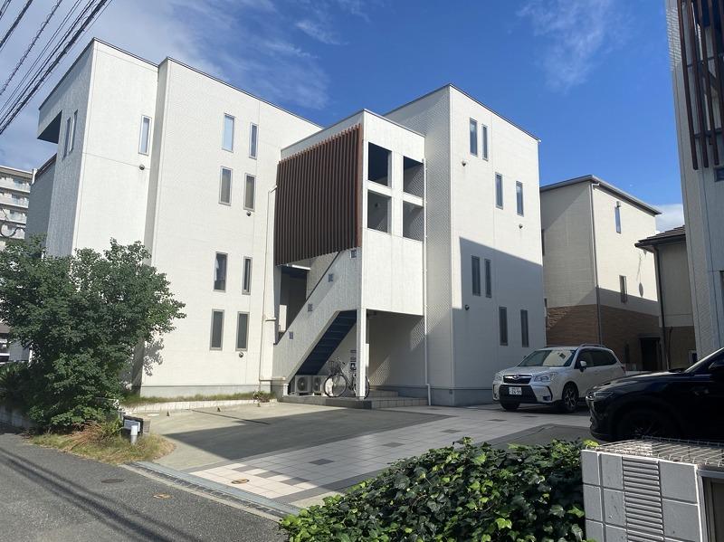 CB千早エクラ2の外観・駐車場イメージ3枚目