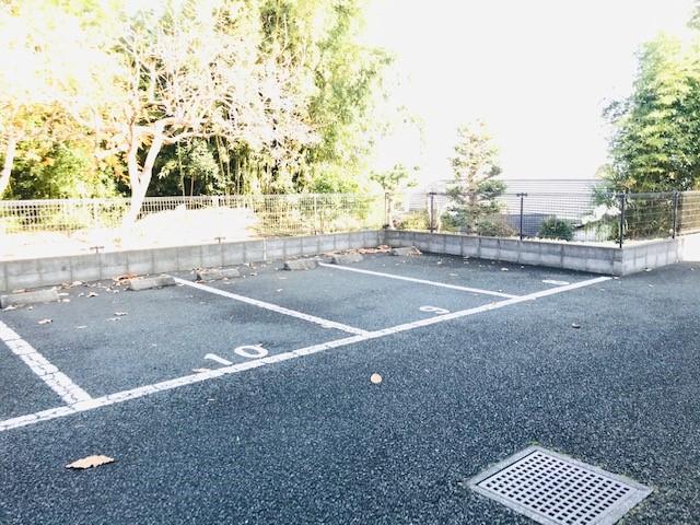 オークリーフ(18025)の外観・駐車場イメージ1枚目