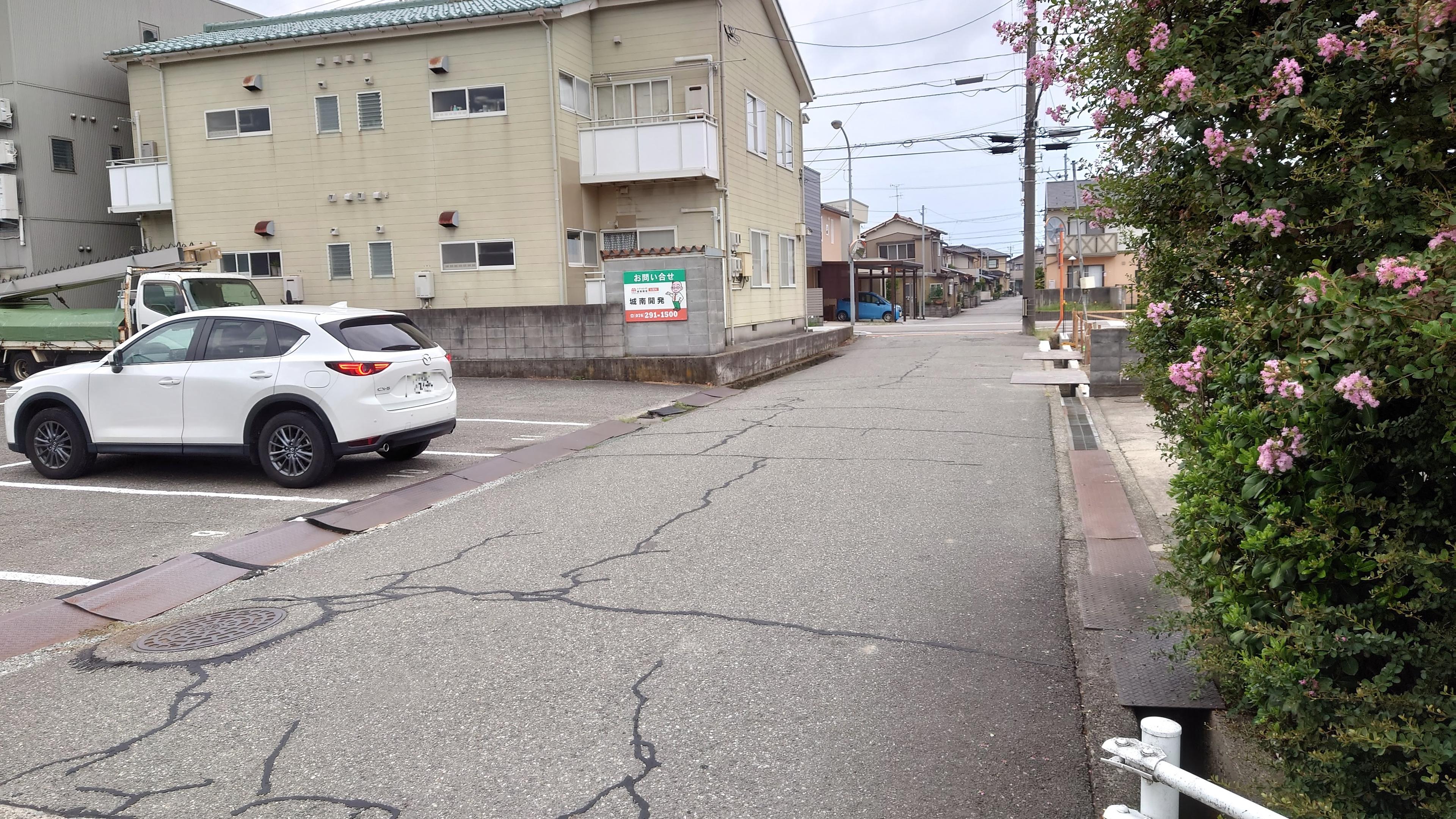 MK第1パーキングの外観・駐車場イメージ2枚目