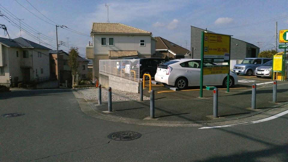 横浜片倉5丁目の外観・駐車場イメージ1枚目