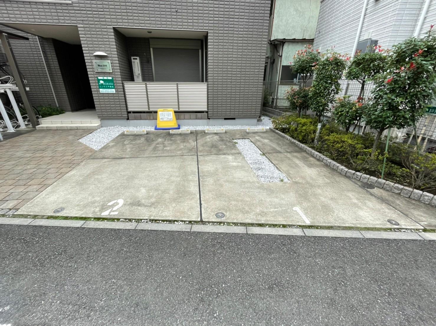 West 315 駐車場の外観・駐車場イメージ1枚目