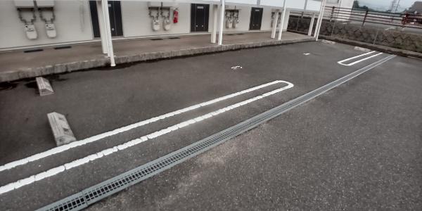 TN K15(55478)の外観・駐車場イメージ1枚目