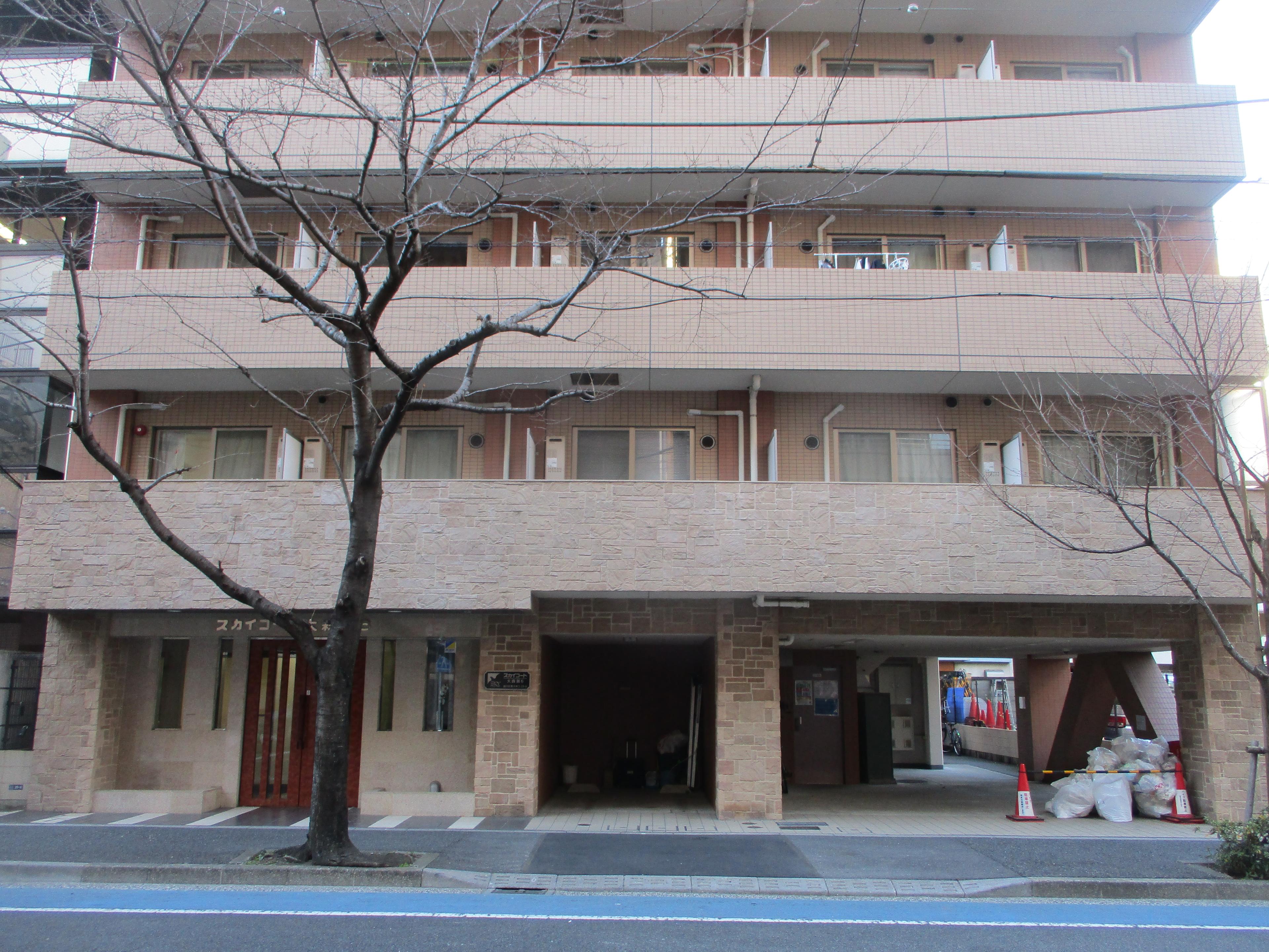 スカイコート大森第6の外観・駐車場イメージ1枚目