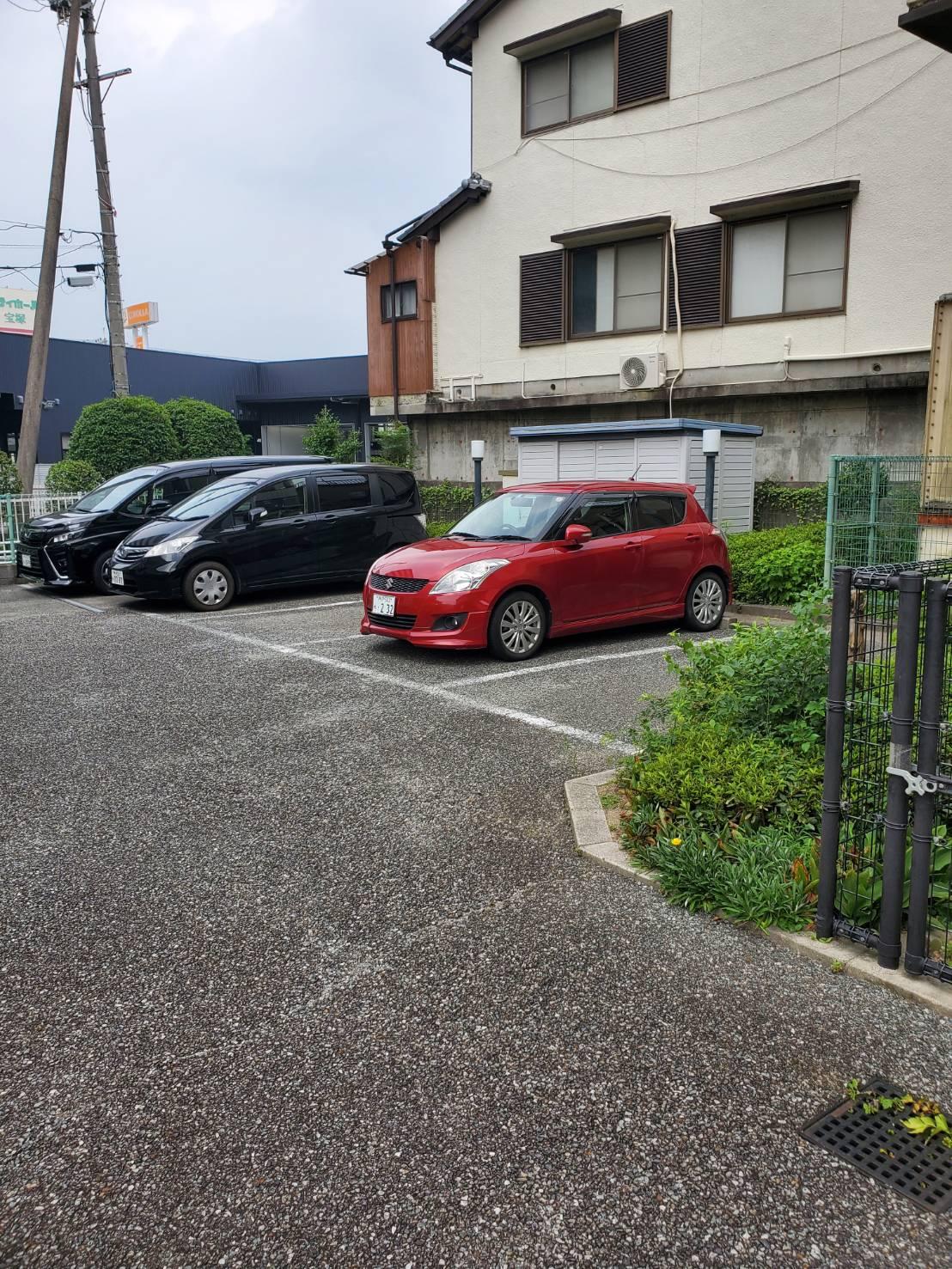 ドルミM宝塚の外観・駐車場イメージ2枚目