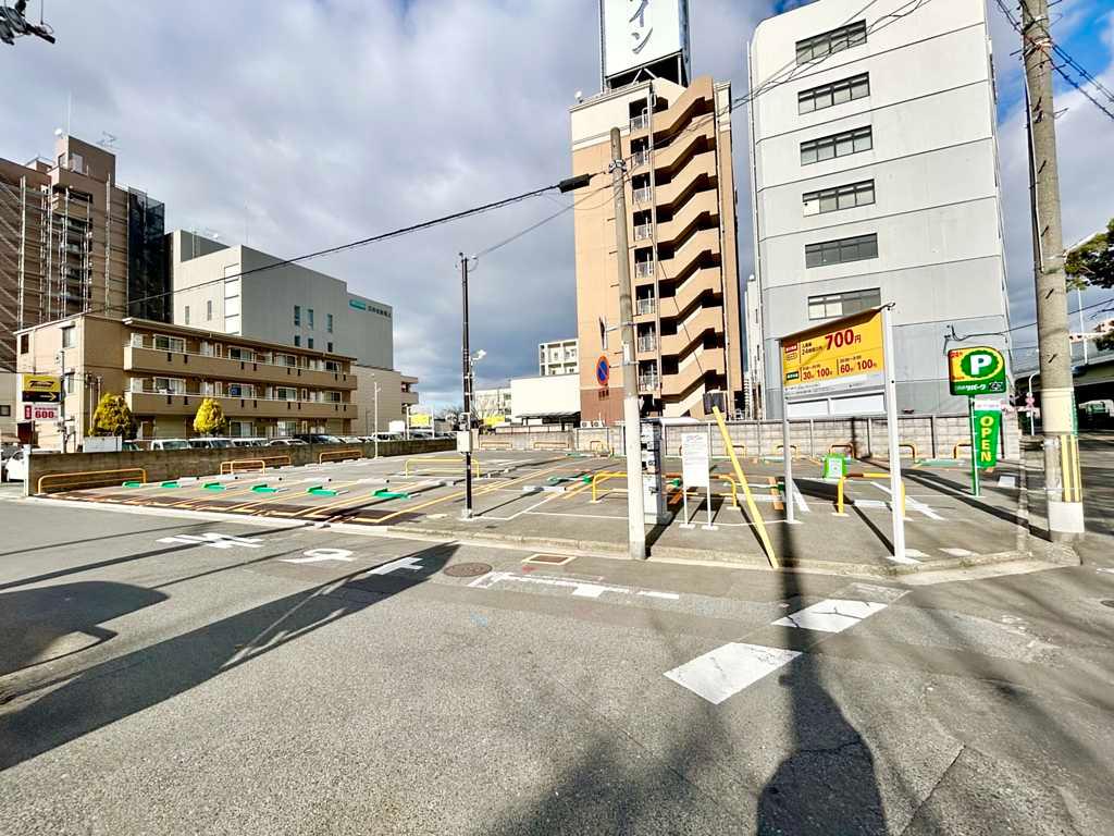 堺市市之町東6丁の外観・駐車場イメージ1枚目