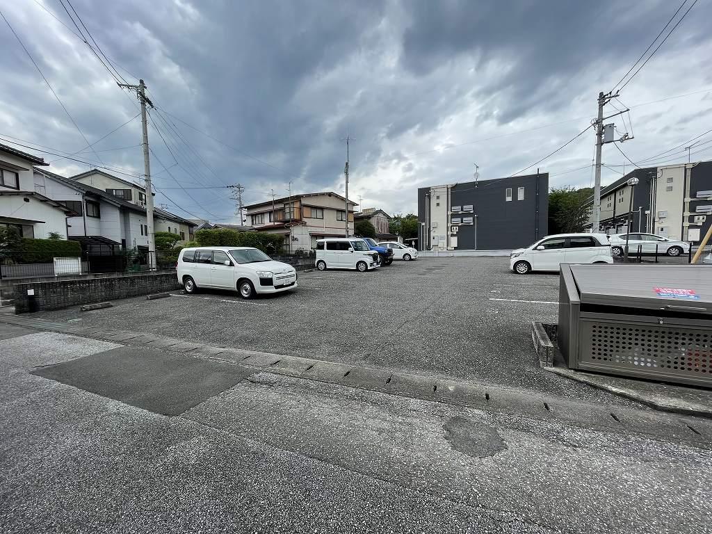 SnowDrop(40947)の外観・駐車場イメージ2枚目