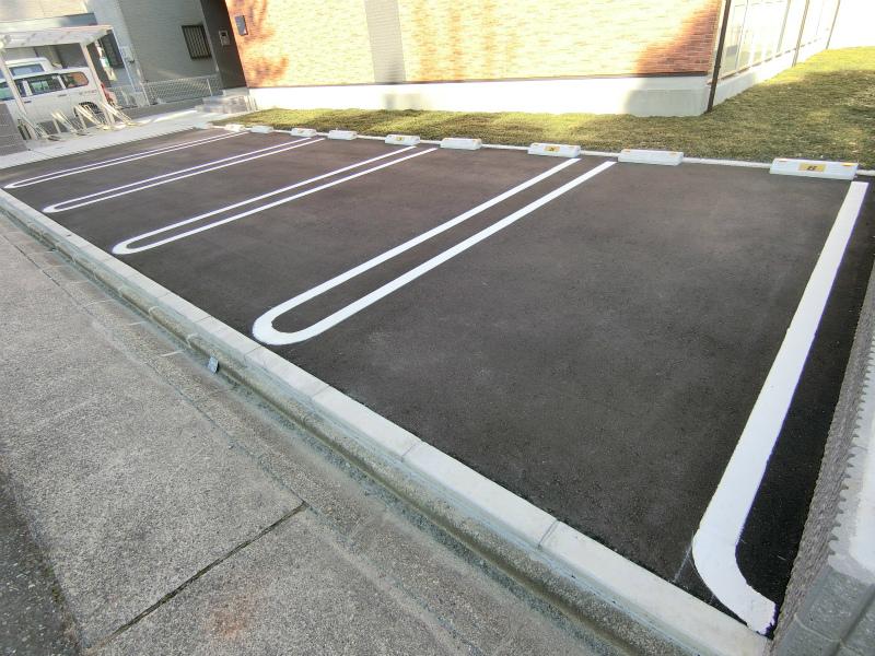 リブリ・塩池駐車場の外観・駐車場イメージ1枚目