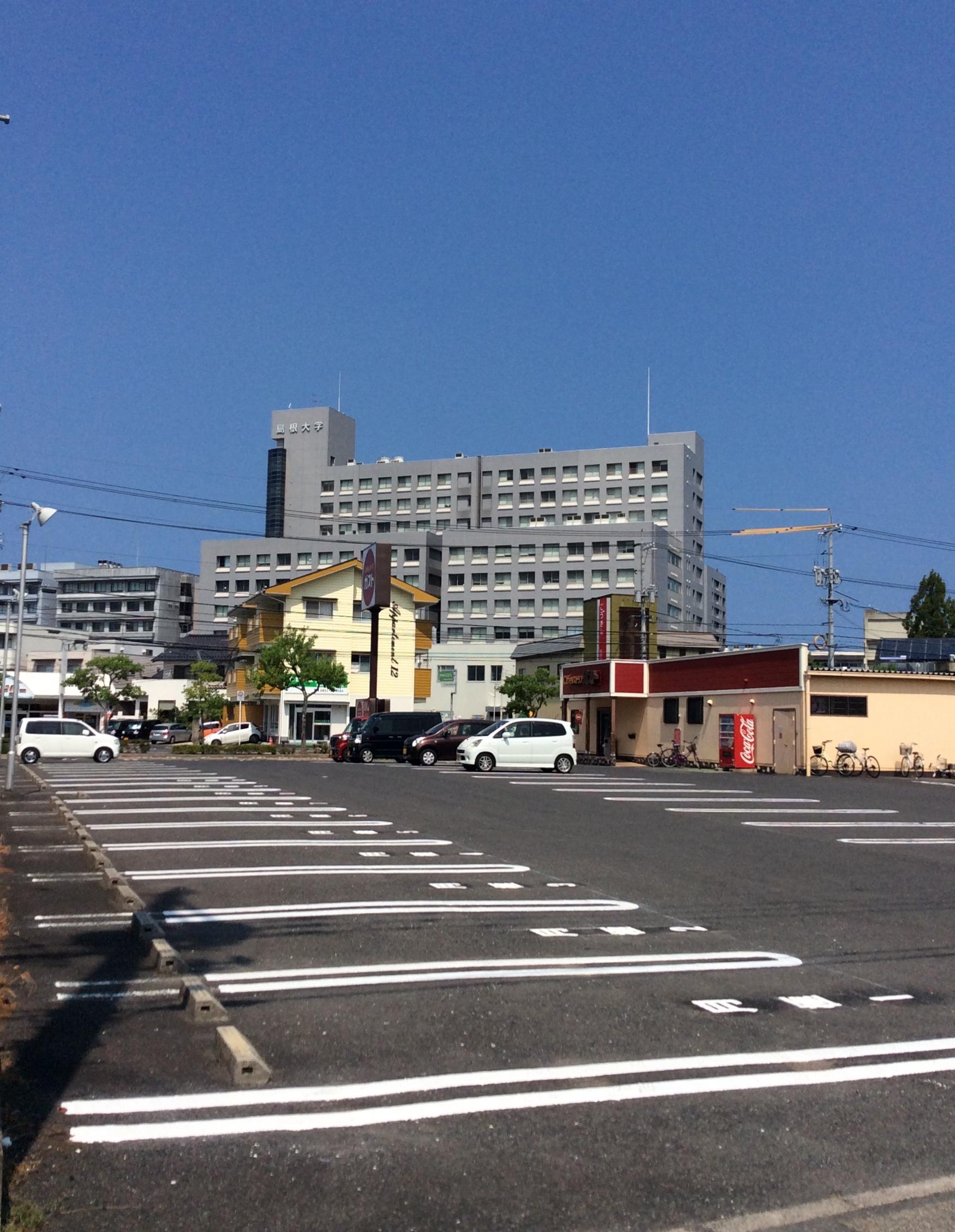 リバーサイドパーキングの外観・駐車場イメージ1枚目