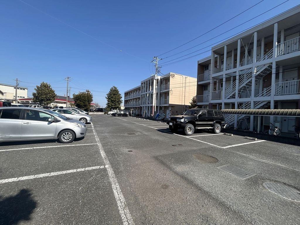 ツインヴィラB(20467)の外観・駐車場イメージ1枚目