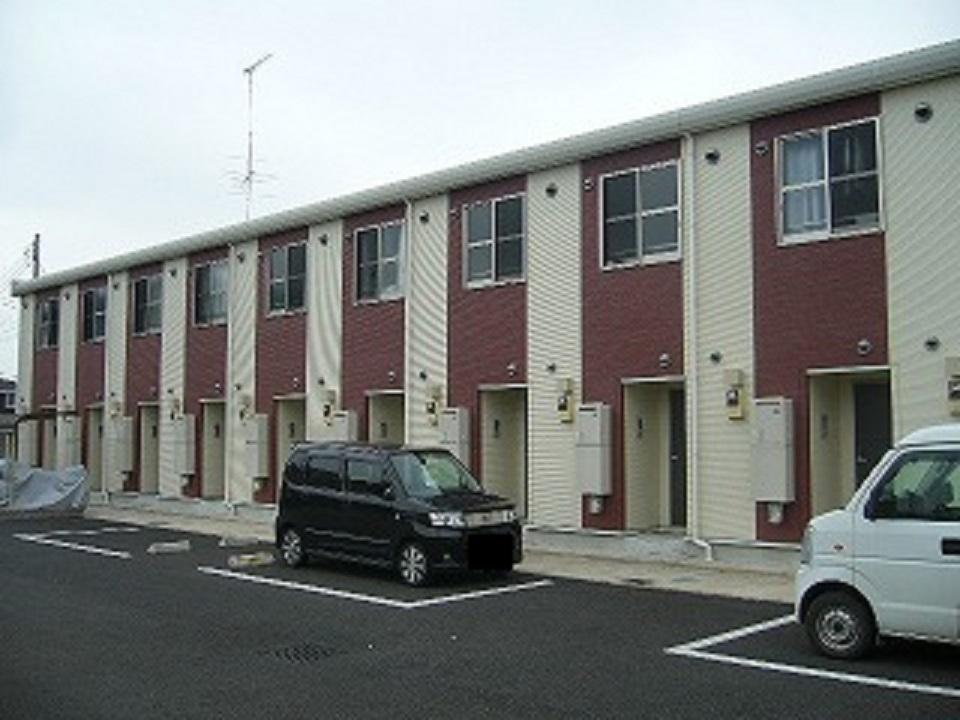 ロードサイド(19362)の外観・駐車場イメージ1枚目